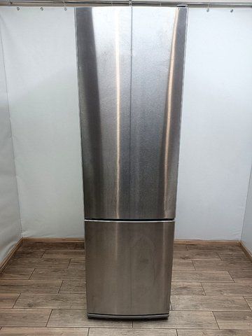 Холодильник двухкамерный Premium KFN8762SD 130W 269+89л sn 6181363108 n 450 000049658 фото