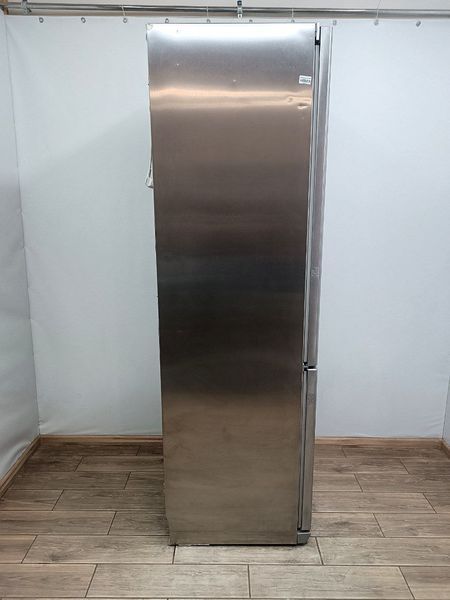 Холодильник двокамерний Premium KFN8762SD 130W 269+89л sn 6181363108 n 450 000049658 фото
