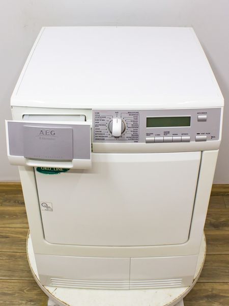 Сушильная машина AEG T59880 000032209 фото
