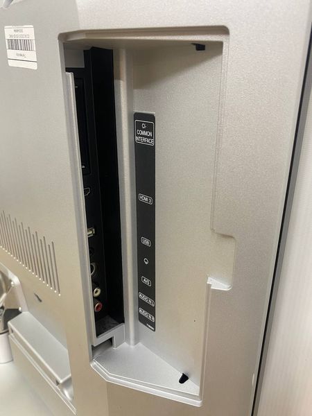 Телевизор Loewe&nbsp;Connect ID 32 78W sn 01938 000048684 фото