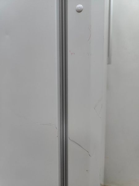 Морозильная камера Samsung RZ90FSSW 270л 190W sn V13843AC700336M n596 000052766 фото