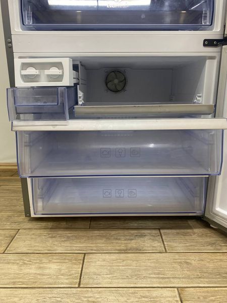 Холодильник двухкамерный Beko K83720NE 402+160л sn 1910092309 000048302 фото