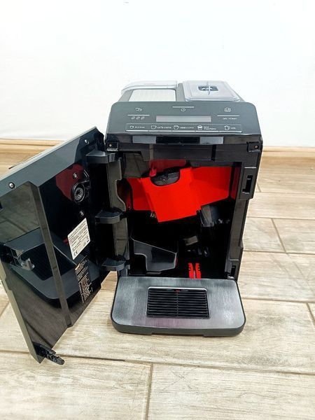 Кофемашина Siemens eq3 s300 CTES35A 1300W sn 702007 000049309 фото