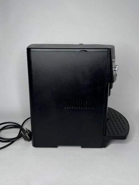 Кофемашина DeLonghi Magnifica ESAM3000 B 000039043 фото