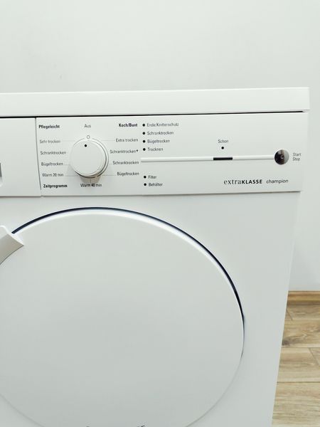 Сушильная машина Siemens WT44E183 08 000037205 фото