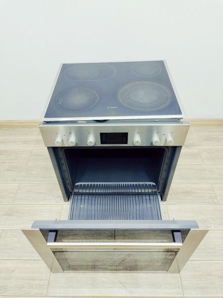Електродуховка з варильною поверхнею Bosch HEB23D450 07 11400w sn 9003 00068 000037707 фото