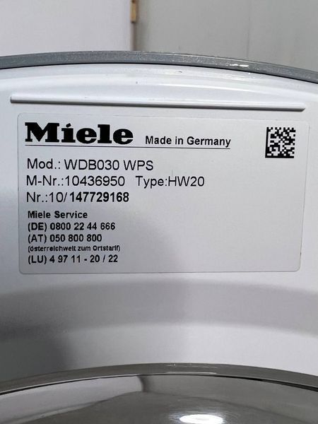 Стиральная машина Miele WDB030 WPS 000038402 фото