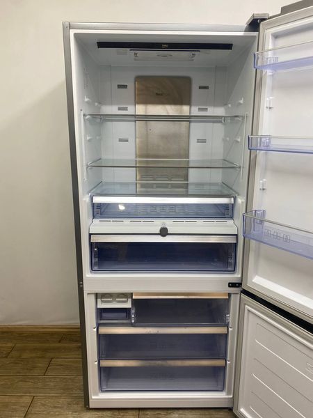 Холодильник двухкамерный Beko K83720NE 402+160л sn 1910092309 000048302 фото