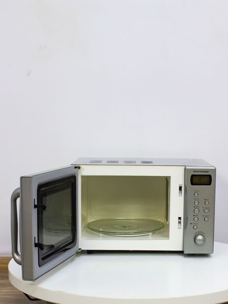 Микроволновая печь Micromaxx MM41568 000021360 фото