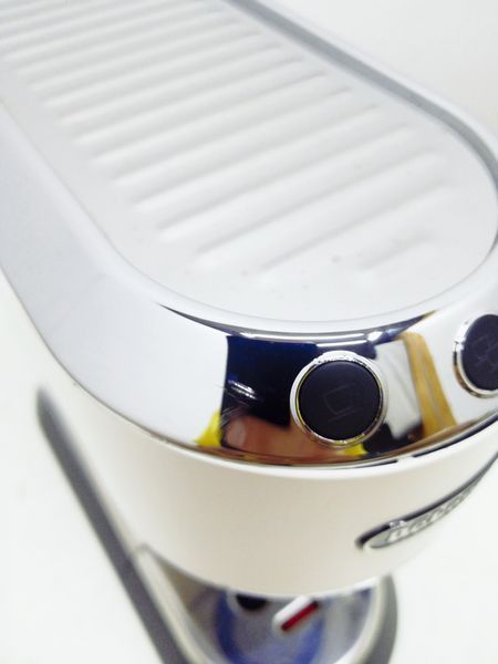 Кавоварка ріжкова DeLonghi Dedica Espresso EC685 W 1350w LPNHE490658996 190ф 000032571 фото