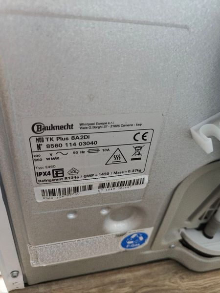 Сушильная машина Bauknecht TK Plus 8A2Di 950W 8кг sn 856011403040 000048670 фото