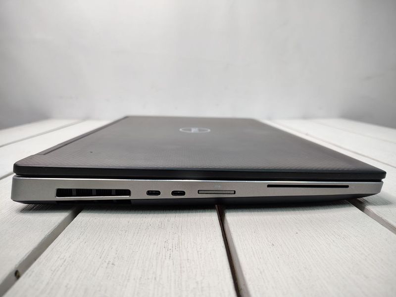 Ноутбук Dell Precision 7530 15.6 FHD бат 3:30 часа 000051542 фото