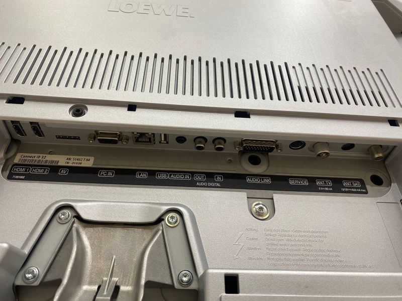 Телевизор Loewe&nbsp;Connect ID 32 78W sn 01938 000048684 фото