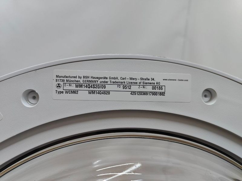 Стиральная машина Siemens WM14Q4S20 09 2000W 6кг sn 951200186 000053435 фото
