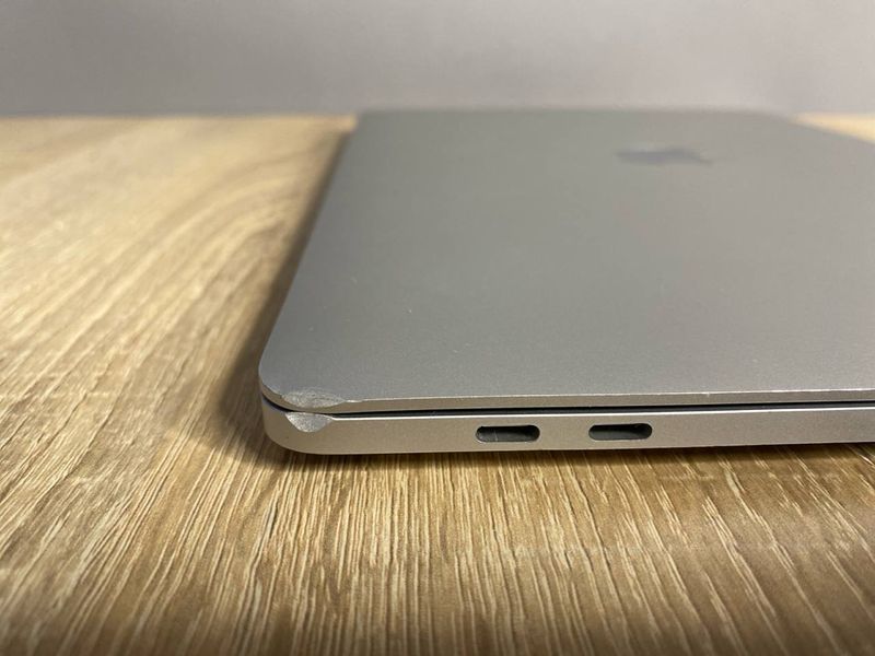 Ноутбук Apple MacBook Pro 13 A2251 RAM 16 Gb 2020 000045026 фото