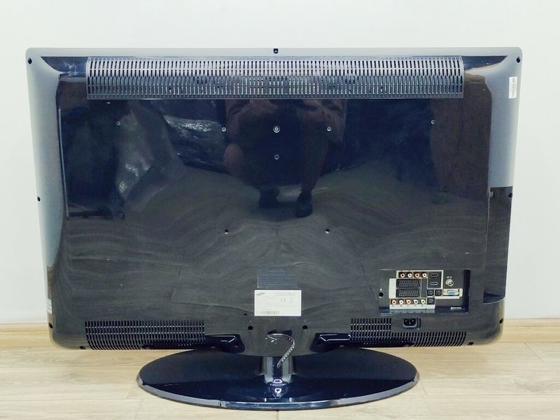 ТБ 40 Samsung LE40M86BD LCD Full HD 240w sn AHH53SLP500159A 000042298 фото