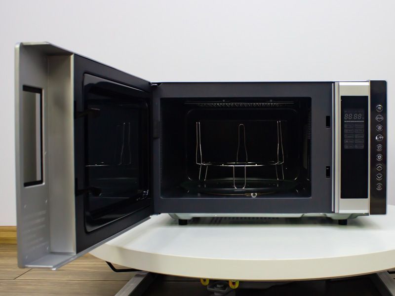 Мікрохвильова піч Medion MD 17495 1300w гриль 1200w sn 0295619 новий LPNHE414428111 260е 000018712 фото