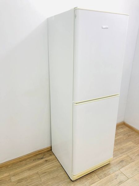 Холодильник двокамерний Electrolux ERB34250W8 188+118 л 160w sn 83103625_п13_н318 000045577 фото
