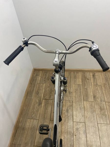 Велосипед 28 Peugeot дамка сріблястий 000047757 фото