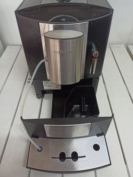 Кофемашина Miele CM 5200 000035256 фото