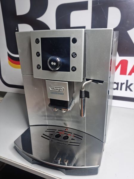 Кофемашина DeLonghi ESAM5400 S 1450w 000038226 фото