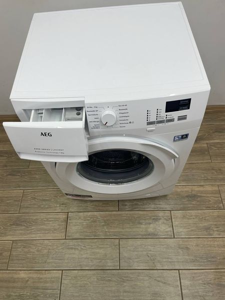 Стиральная машина AEG 6000 Series L6FBA484 000045843 фото