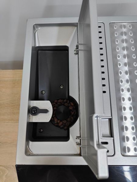 Кофемашина Delonghi Perfecta ESAM5400.S 1450W sn 10419 000050419 фото