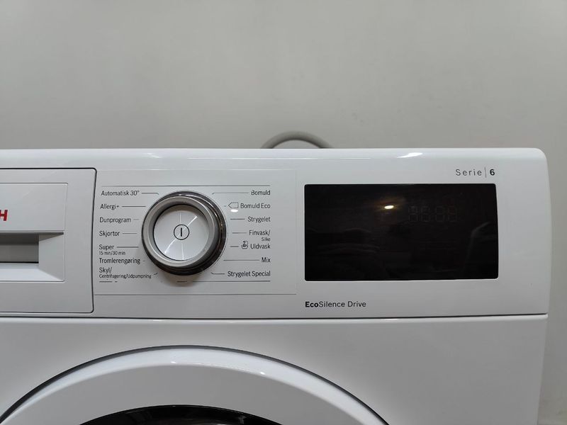 Стиральная машина Bosch Serie6 WAT286P8SN 11 2300W 8кг sn 9511100020 000053616 фото