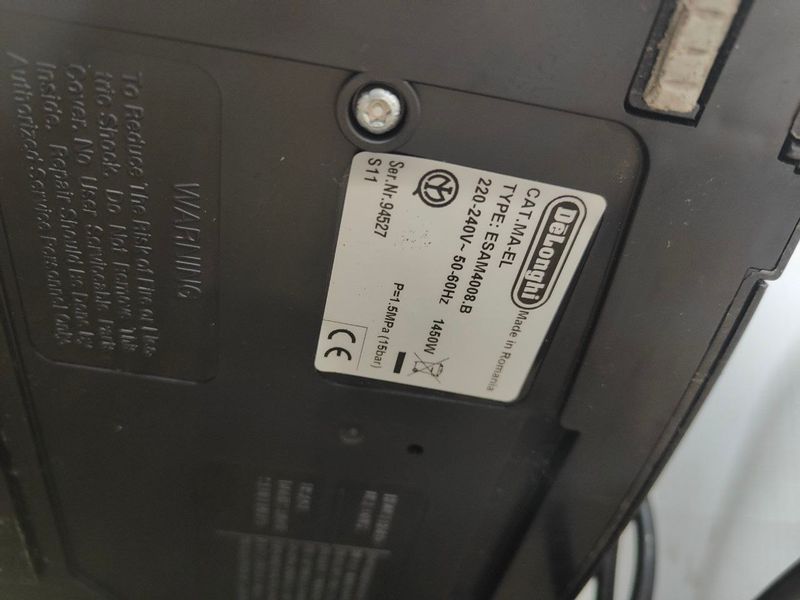Кавомашина Delonghi Magnifica ESAM4008.B 1450W sn 94527S11 000049796 фото