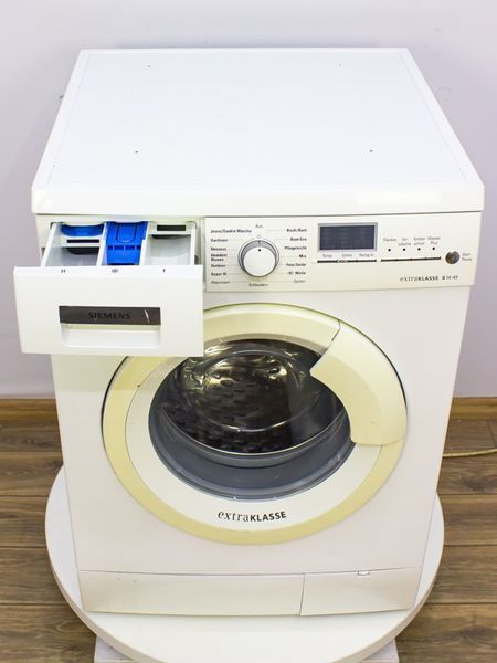 Стиральная машина Siemens WM14S490 05 000019031 фото