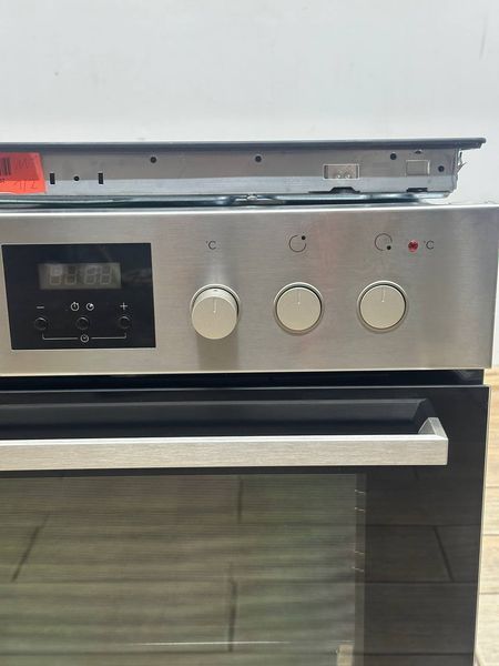 Духовой шкаф с варочной поверхностью Privileg PHVR6 OH5V1 IN 9600W sn 392335011394 n717 000054376 фото