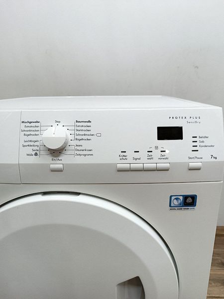 Сушильна машина Aeg Protex Plus T65770IH 900w 7 кг sn 43745794 000046166 фото