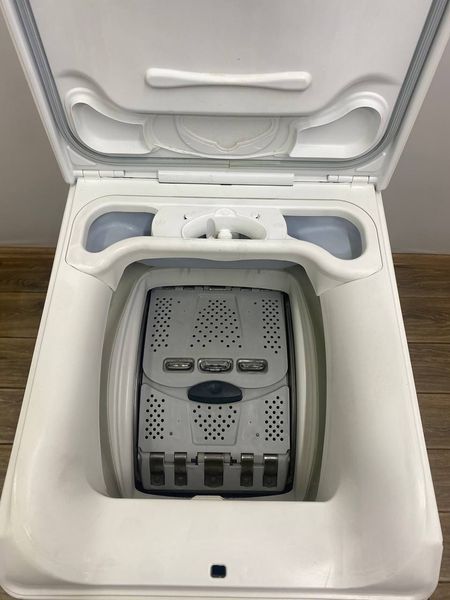 Стиральная машина вертикальная AEG L45000 2300W 5,5 кг sn 91321229102 000048182 фото