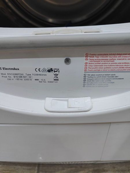 Сушильна машина Electrolux EDC2086PDW 2250W 8кг sn 50897121 n528 000050810 фото