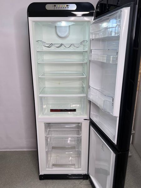 Холодильник двухкамерный Smeg FAB32RNEN1 000038407 фото