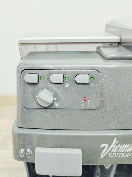 Кавомашина Saeco Vienna Edition SUP 018 1250w sn 20024066798 000039738 фото