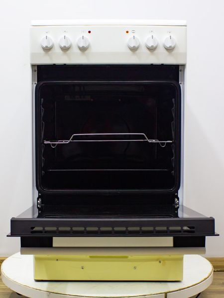 Плита электрическая Amica SHC 11505 W 000032223 фото