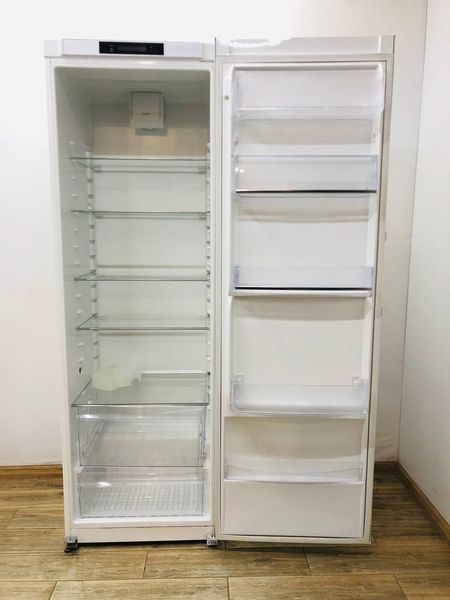 Холодильник однокамерный Electrolux ERF4114A0W 000040949 фото