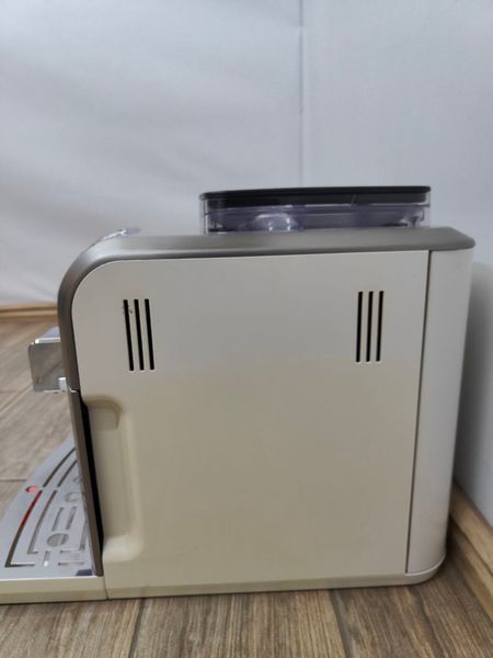 Кофемашина Saeco Vla Torretta 240 HD 8836 1400W sn TU901104009156 000049968 фото