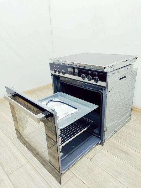Електродуховка з варильною поверхнею Siemens HE578BBS1 46 11400w sn 0012 00538_п 4 н 209 000039392 фото