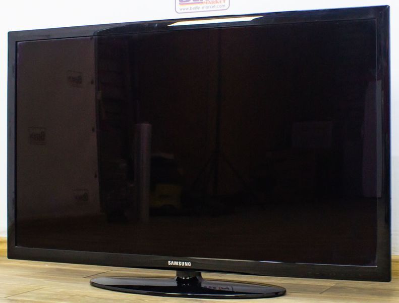 Телевизор 40 Samsung UE40D5003BW 000016706 фото