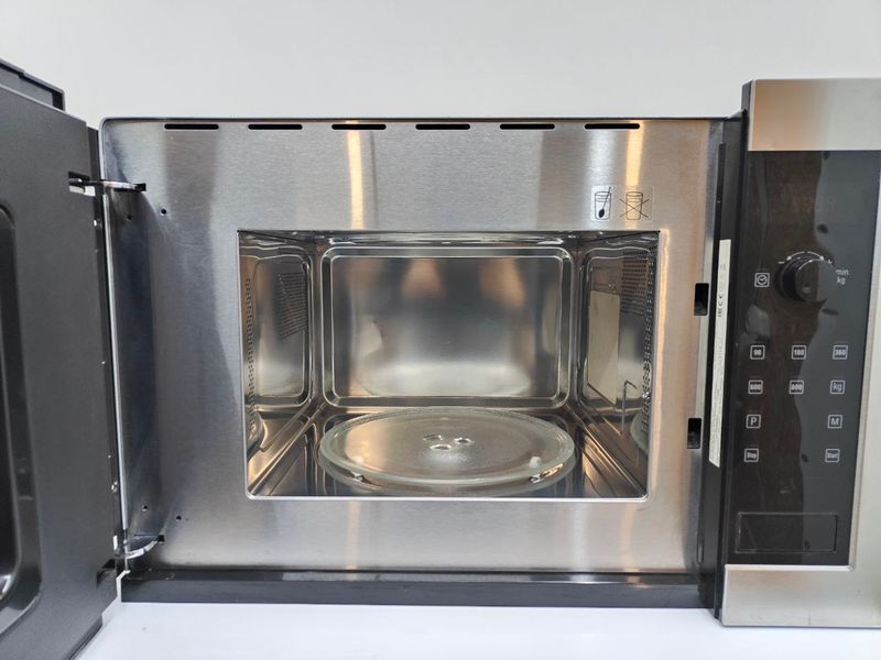 Микроволновая печь Neff sn EB00276700215819110594 000047701 фото