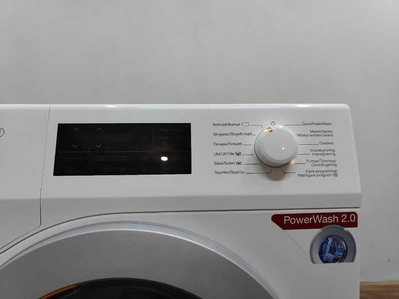 Стиральная машина Premium W1 WCE330 2400W 8кг sn 11149549896 000053600 фото