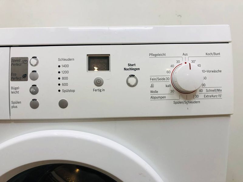 Стиральная машина Bosch Maxx6 WAE28144 34 000045381 фото