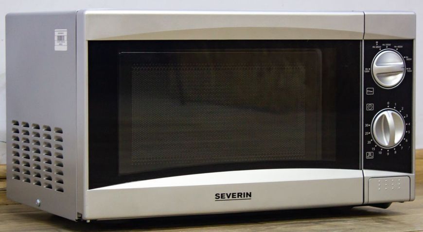 Мікрохвильова піч Severin MW 9281 1200W sn N218W116617G0923 000016676 фото