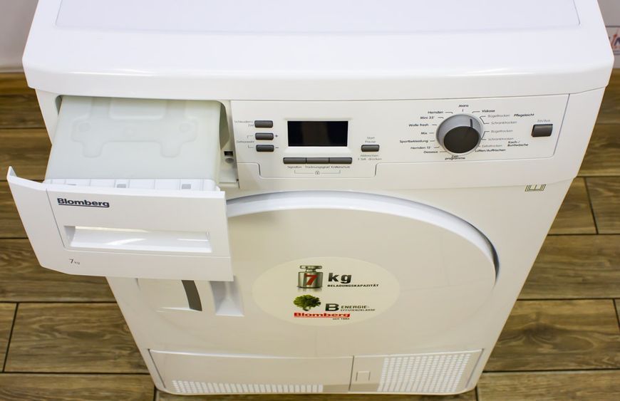 Сушильный автомат Blomberg TKF7439 000016473 фото