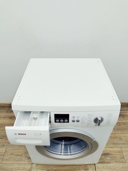 Стиральная машина Bosch WAE282H0 B4 000036148 фото