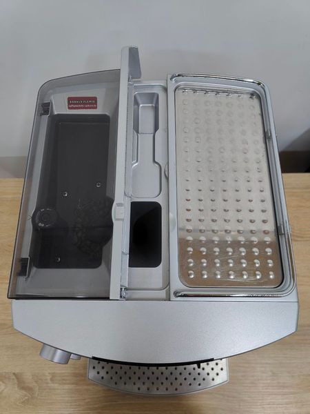 Кавомашина AEG caffe grande CG6600 1350W sn 13100084 000050079 фото