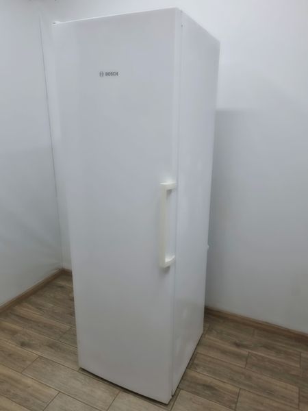 Холодильник однокамерный Bosch KSV36VW30 03 000040907 фото