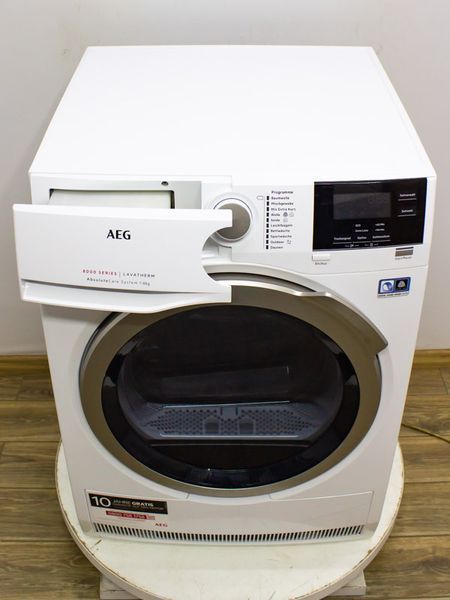 Сушильна машина AEG T8DBA3 700w 8 кг sn 10312521 000031754 фото